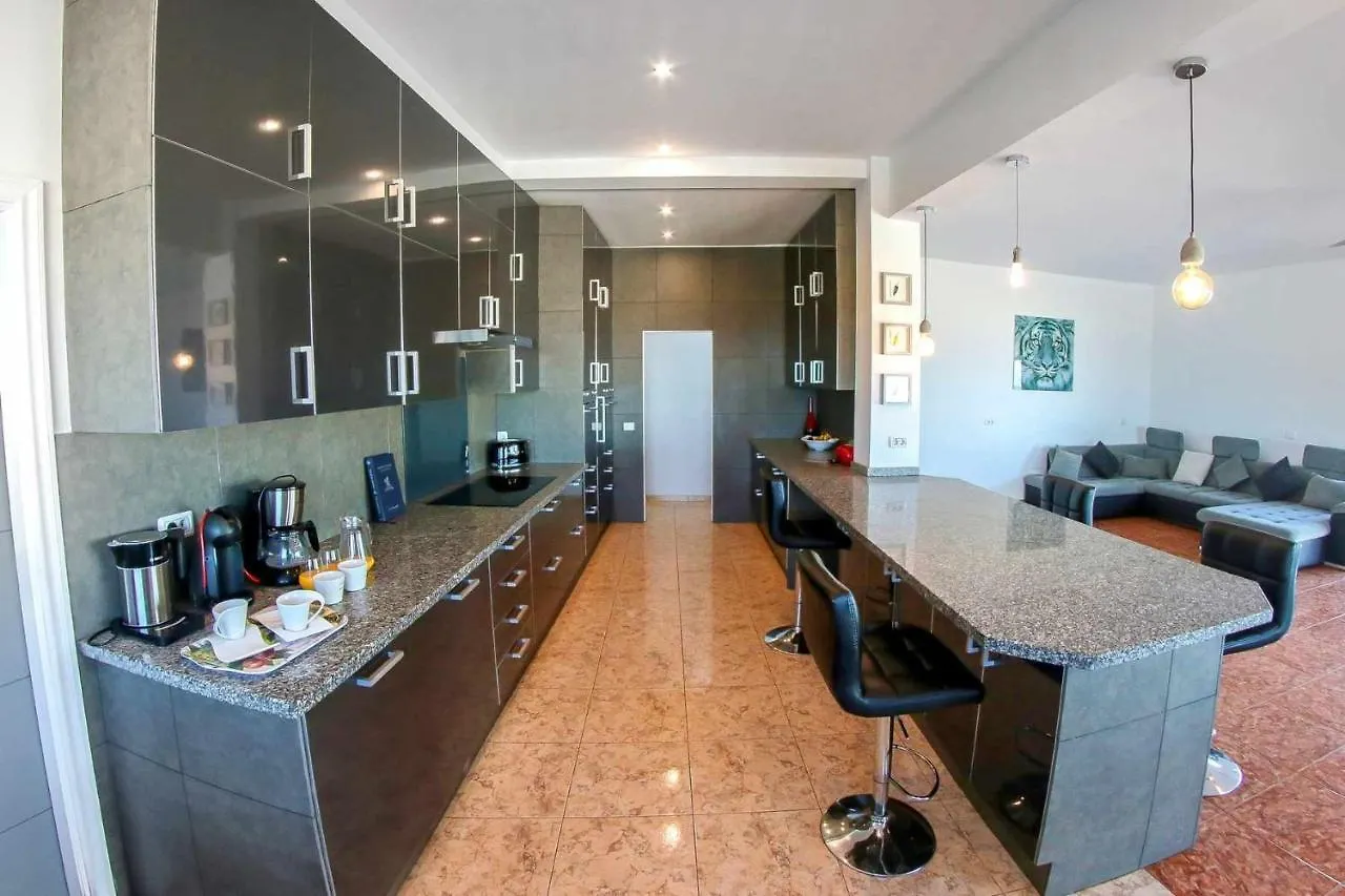 Villa Rural Casa Blanca By Tenerife Rental & Sales Granadilla De Abona Spain